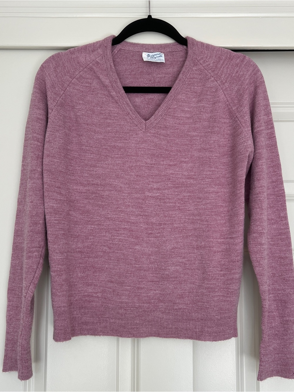 Vintage Designers Originals Mauve V-Neck Sweater Soft Acrylic